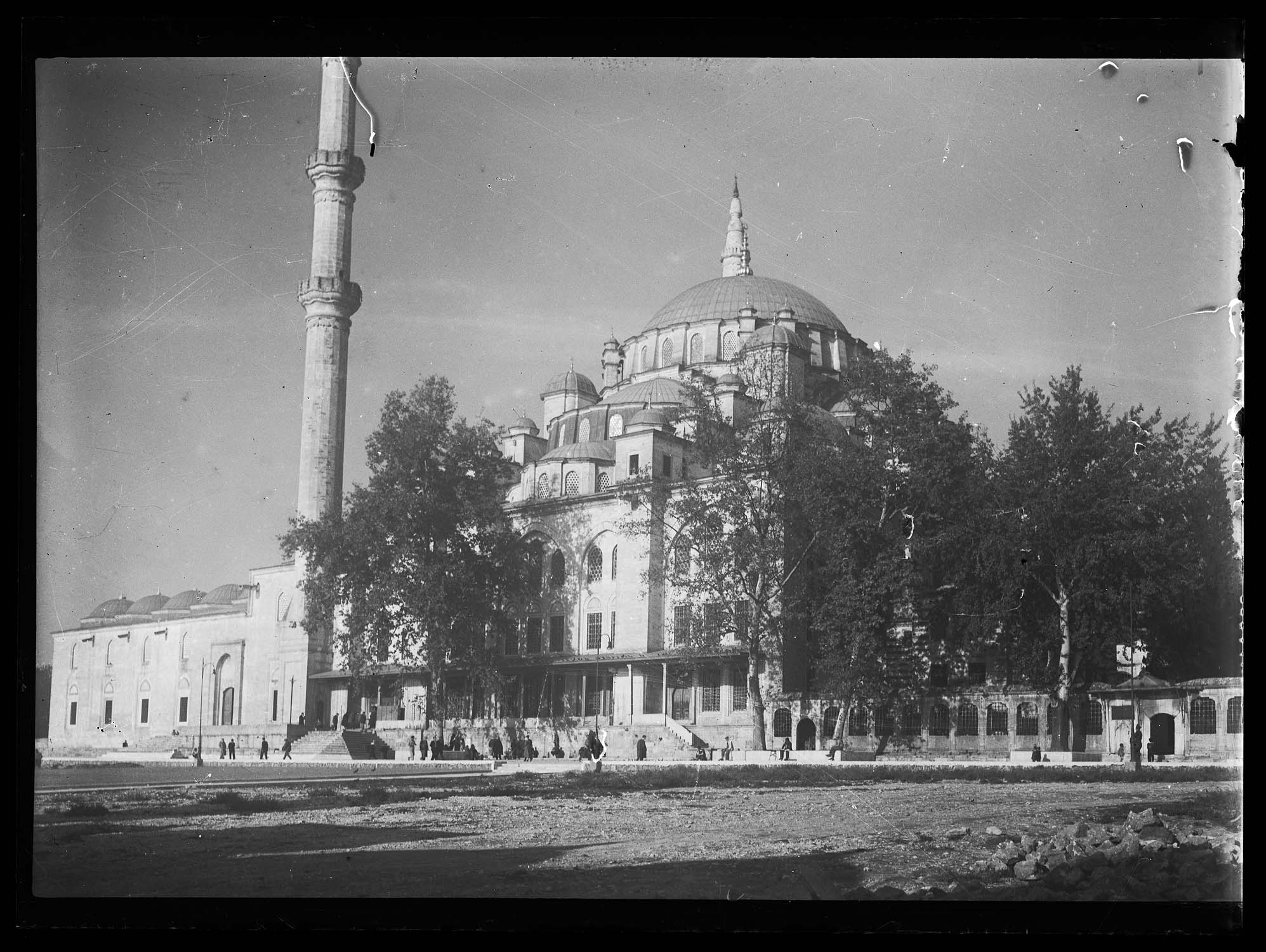 Vue extérieure de la mosquée (façade sud)